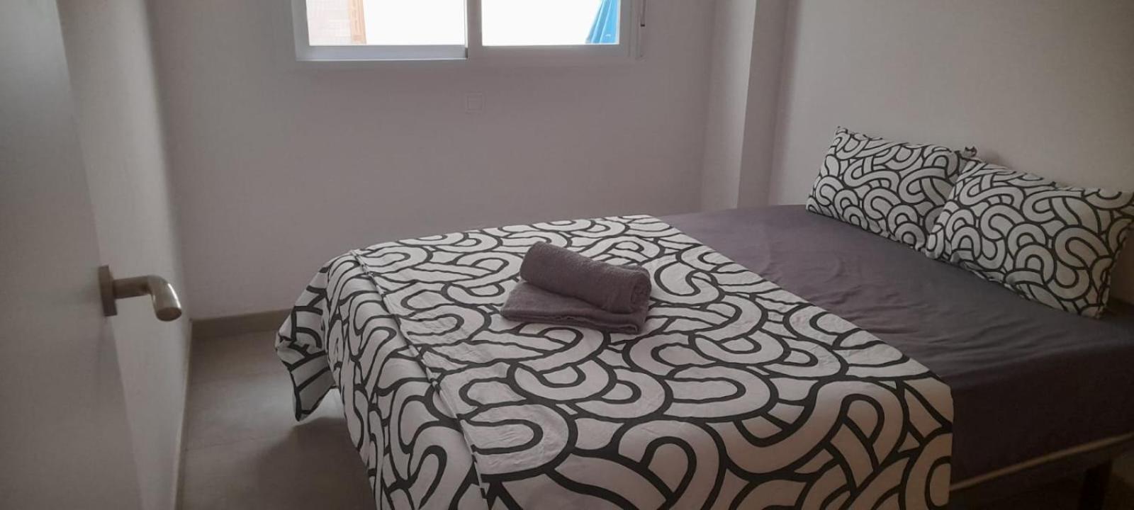Centrum 4 لقنت المظهر الخارجي الصورة