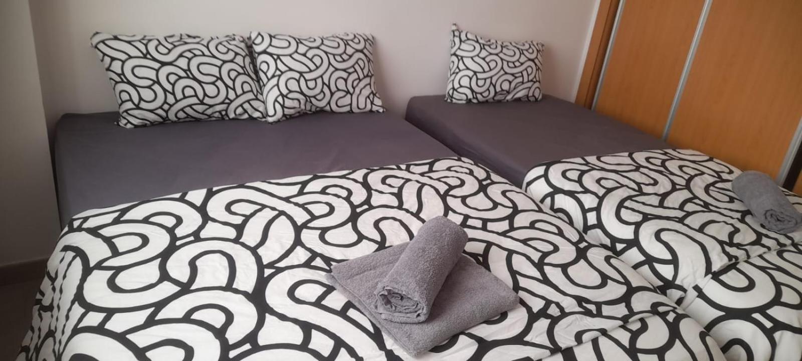 Centrum 4 لقنت المظهر الخارجي الصورة